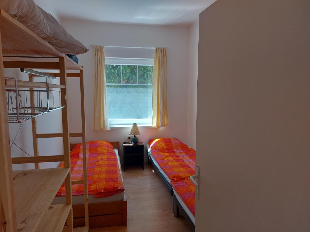 Hostel Zamárdi Eksteriør bilde